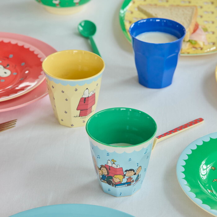 RICE – Beker Medium Snoopy zachtblauw