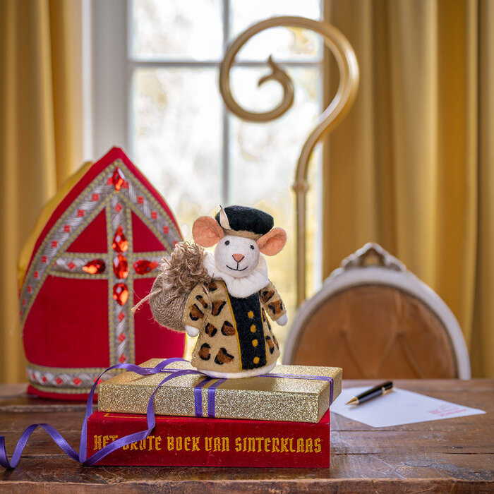 Sjaal met Verhaal Decoratie Muis Panterpiet – Sjaal met Verhaal