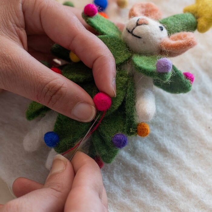 Sjaal met Verhaal – Hanger Muis Kerstboom