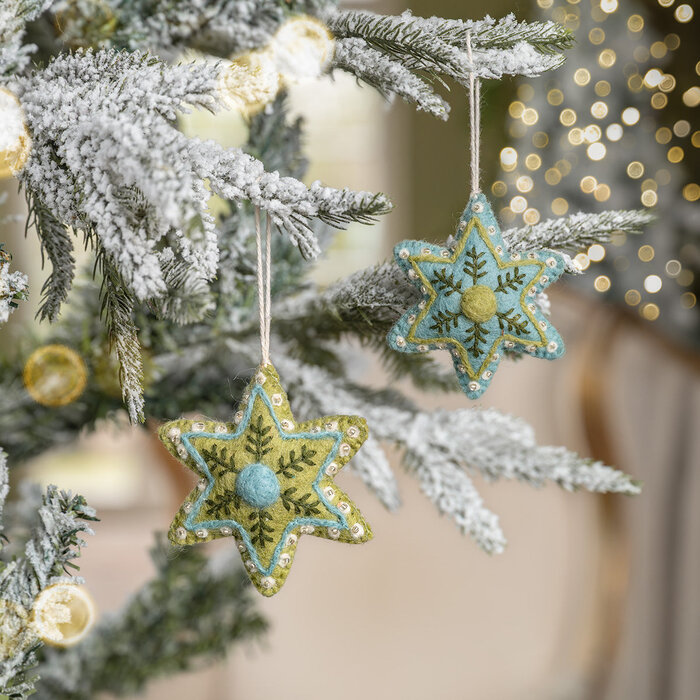 Sjaal met Verhaal – Hanger Ster Embroidery IJsblauw