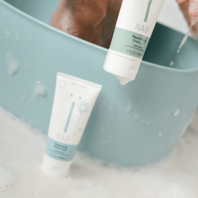 Naïf Care - Voordeelset Shampoo + Wasgel- 200 ml - Combi Deal