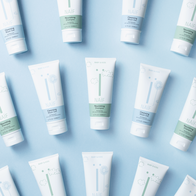 Naïf Care - Voordeelset Shampoo + Wasgel- 200 ml - Combi Deal