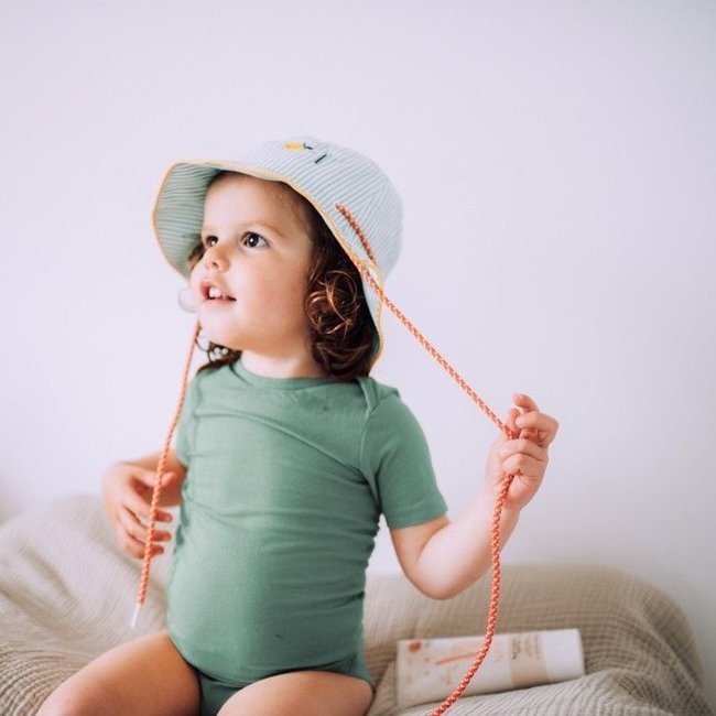 Naif - Limited Edition - Zonnehoedje Sticky Lemon x Naïf