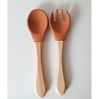 Dutsi Dutsi - Baby Bestekset - Hout & Siliconen - Kaneelbruin