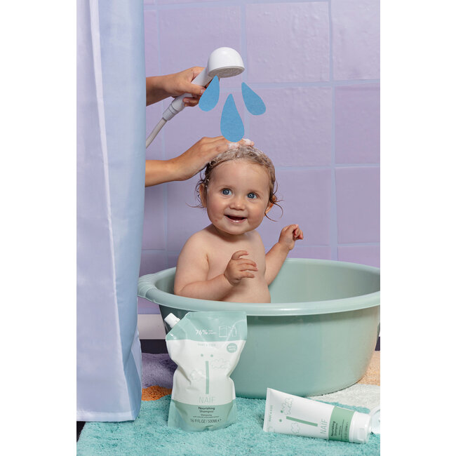 Naïf Care - Nourishing Shampoo - 200 ml - Met natuurlijke katoenzaad extract