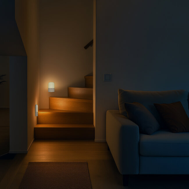 Dutsi - Premium Nachtlampje - Lichtsensor – Extra lange levensduur – Dimbaar in 3 standen - Stopcontact