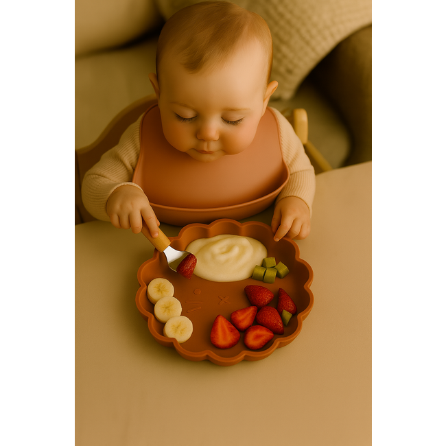 Dutsi - Welpje Serie - Siliconen Babybord - Leeuwen Ontwerp - 18 cm - Kaneelbruin