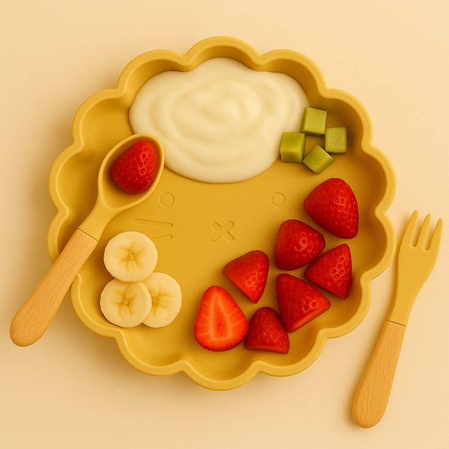 Dutsi - Welpje Serie - Siliconen Babybord - Leeuwen Ontwerp - 18 cm - Mosterdgeel