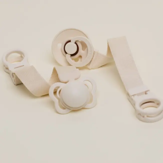 BIBS – Clip Loop - Fopspeenkoord – Ivory – 0+ maanden