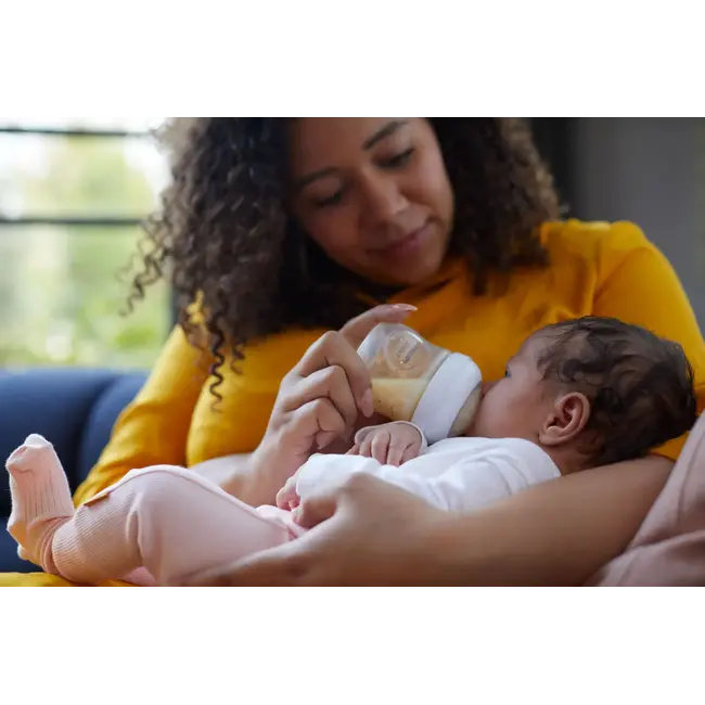 Philips Avent - Natural Response – 125 ml Fles - Ultra Air Fopspeen – 0-3 Maanden