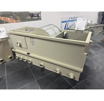 MPF (Makoi Pond Filtration) showroom model overjarig Makoi Biodrum Rotator 100
