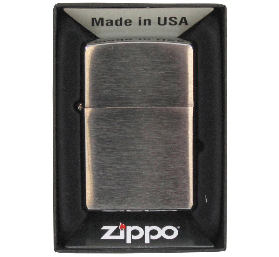 Max Fuchs - briquet -  "Zippo" -  chrome poli