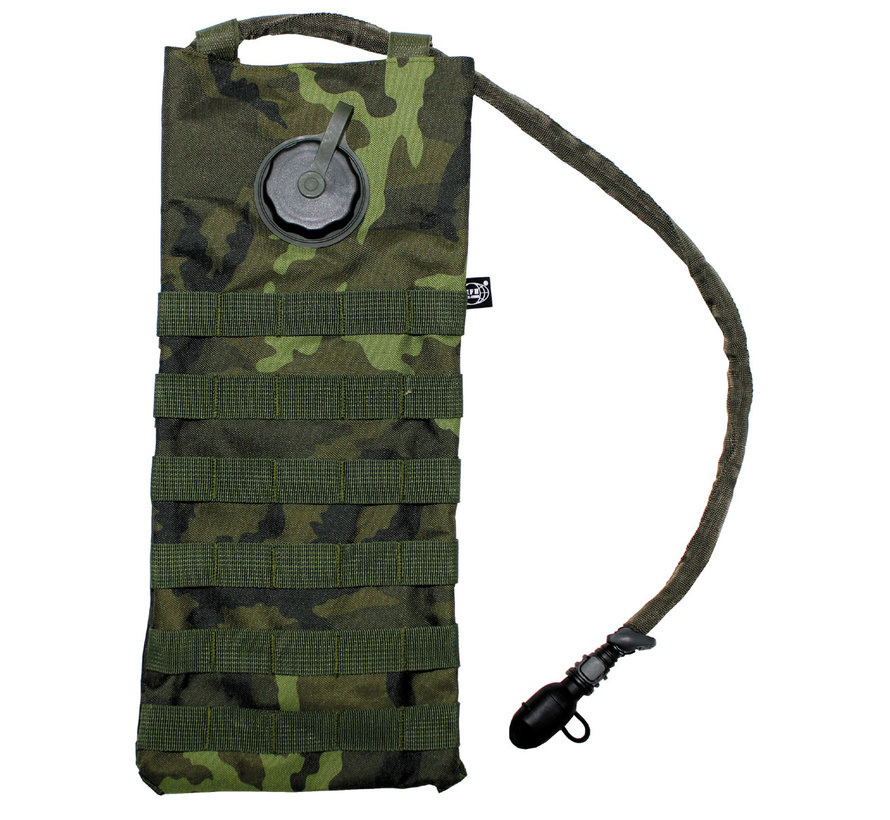 Drinkrugzak "camel back" Molle mod. sys. 2,5 liter, M 95 CZ camouflage