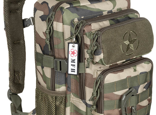 MFH Professionele Amerikaanse  (US) militaire rugzak type "Youngster"  Assault (15l)  met Woodland camo