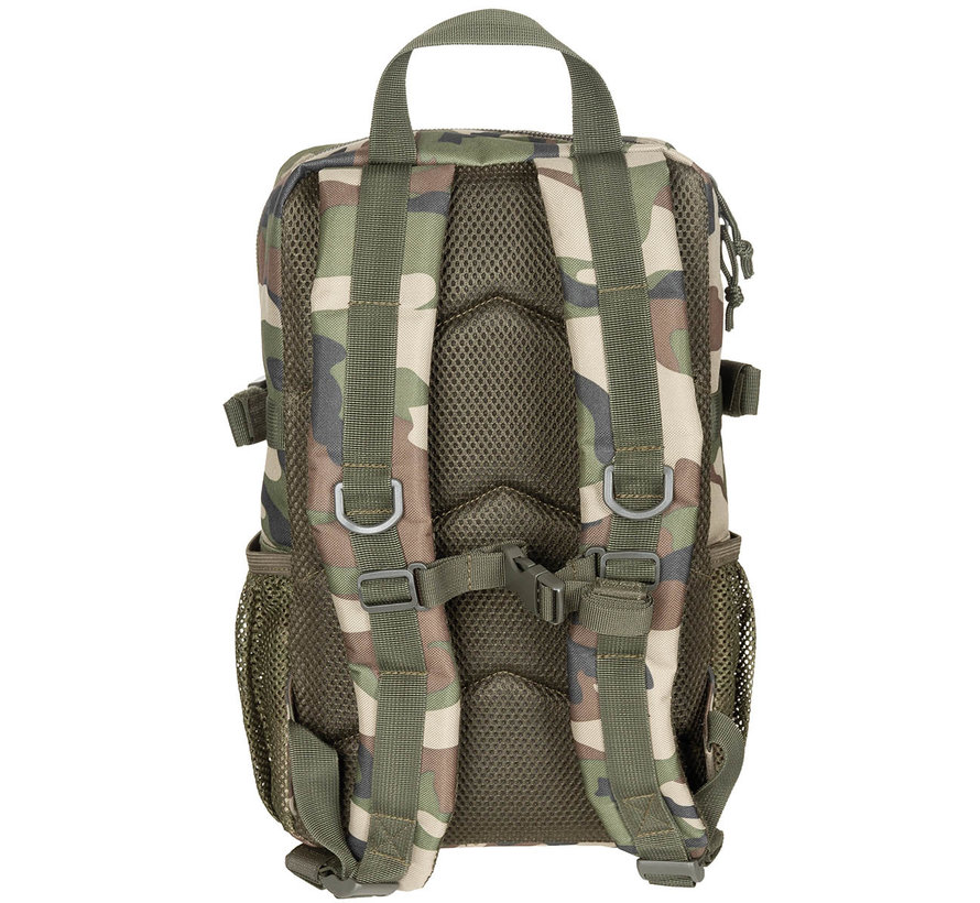 Professionele Amerikaanse  (US) militaire rugzak type "Youngster"  Assault (15l)  met Woodland camo