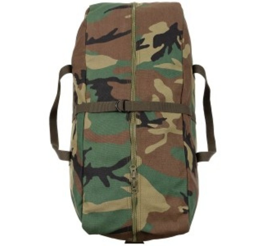 Armee-Rucksack 35 Liter in der Farbe Woodland mit 2 Griffen