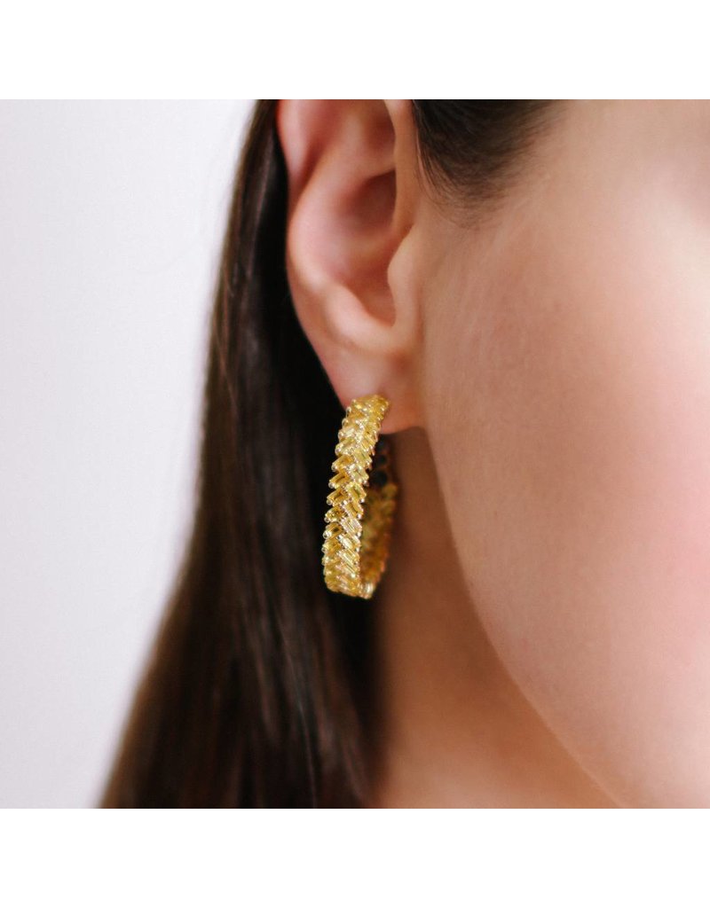 Shanhan Chevron Hoop Earrings in Narcissus