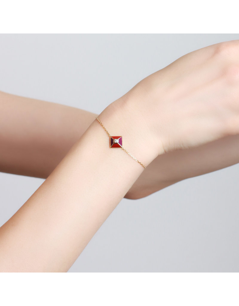 Calliope Harlequin Star Motif Bracelet in Scarlet