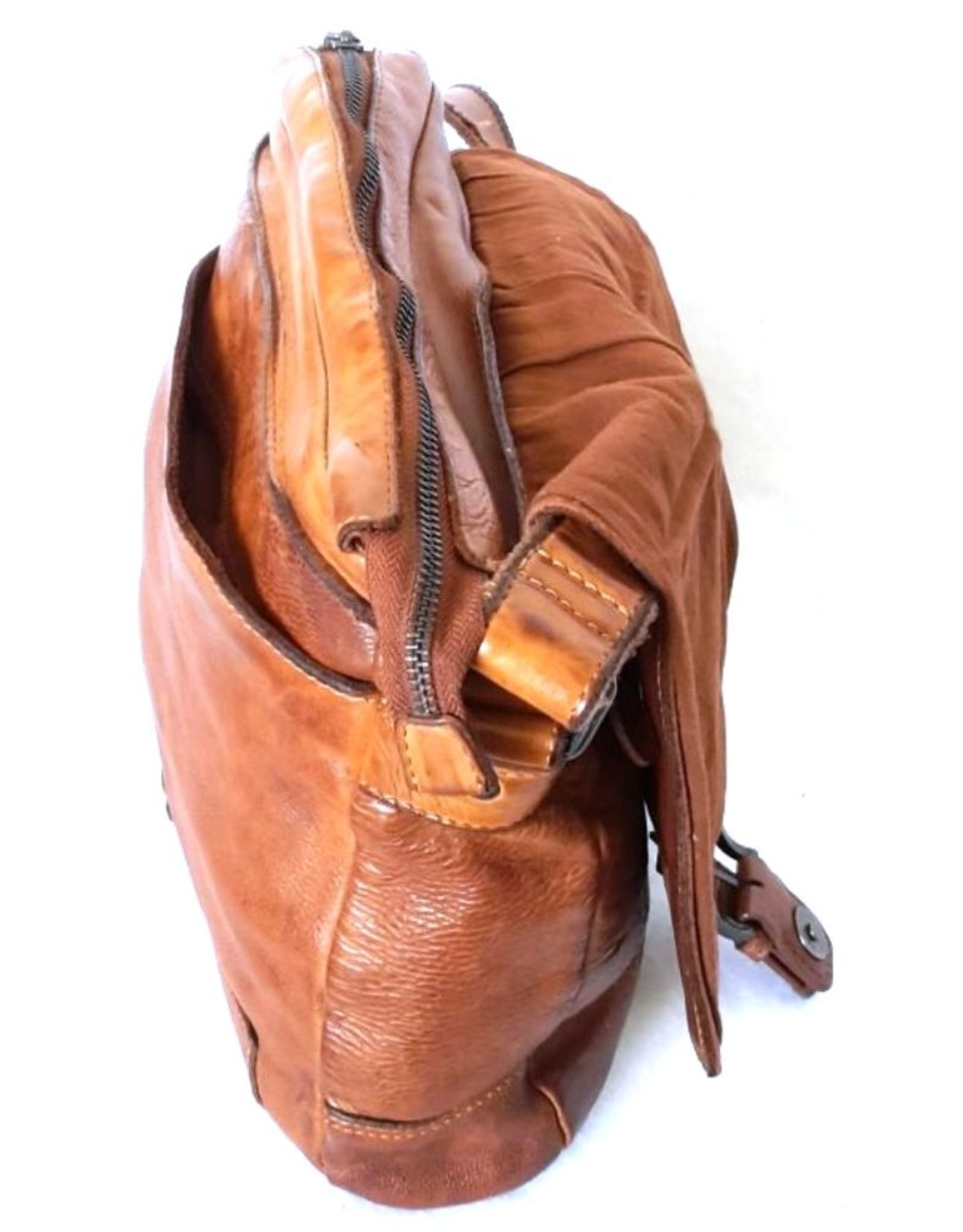 HillBurry Leather Shoulder bags Leather crossbody bags - HillBurry crossbody bag (washed leather)