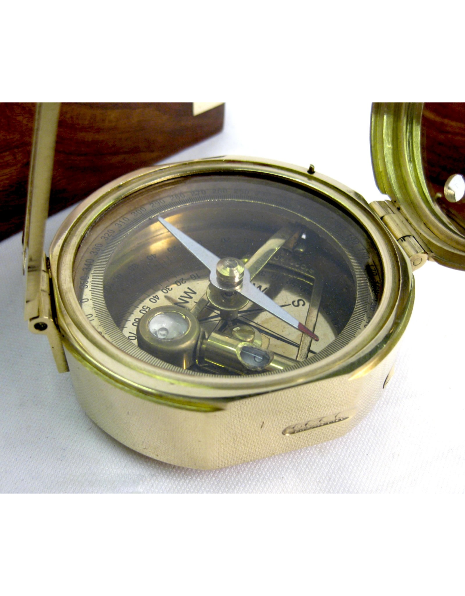 Trukado Giftware and Collectables - Brunton Compass with level gouge in wooden box (replica)