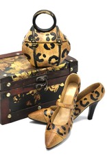 Dutch Style Giftware Figurines Collectables - Shoes with animal print decorative figurine