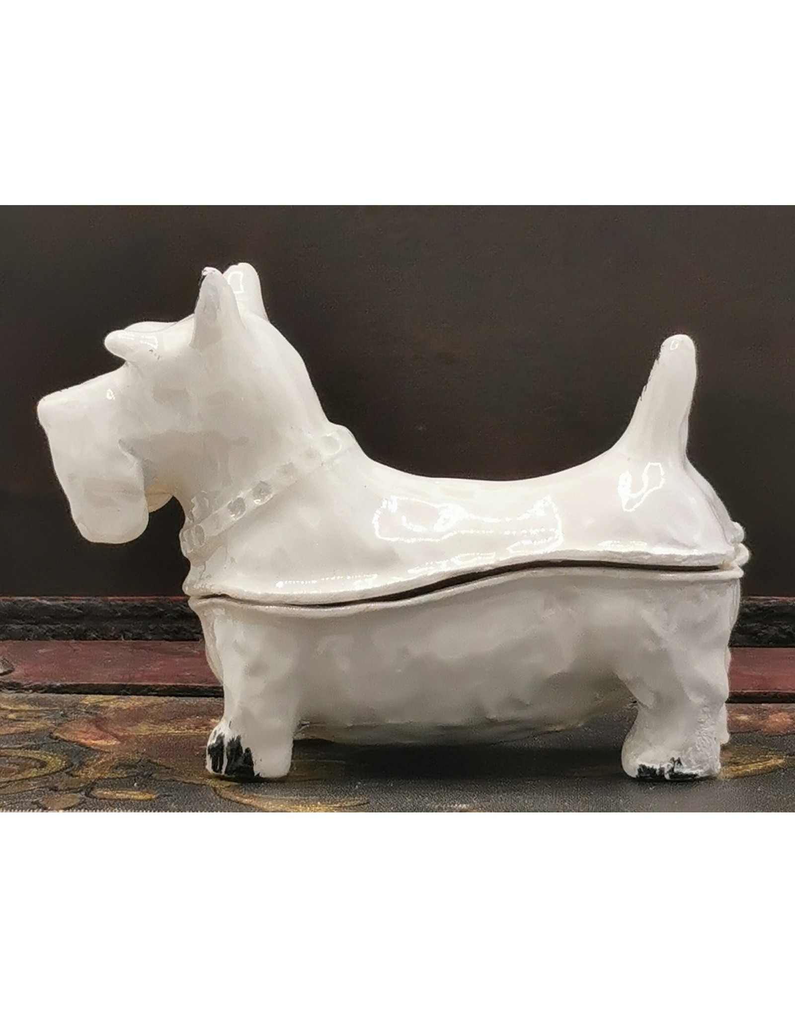 C&E Miscellaneous - Jewellery Box Dog - Brocante (White Iron)