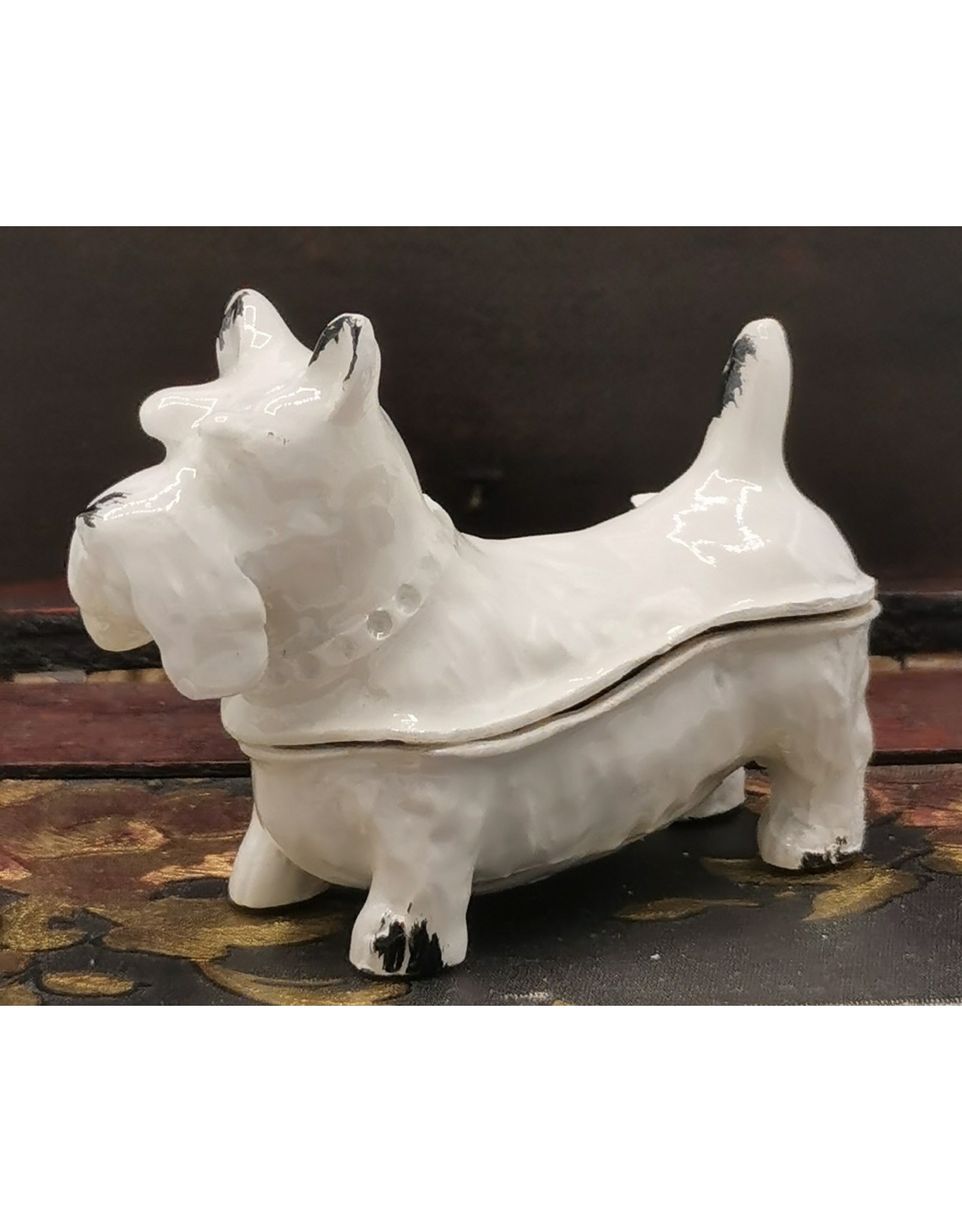 C&E Miscellaneous - Jewellery Box Dog - Brocante (White Iron)