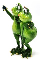 Goldbach Giftware Figurines Collectables - Frog Girls Selfie figurine - 21cm, polyresin