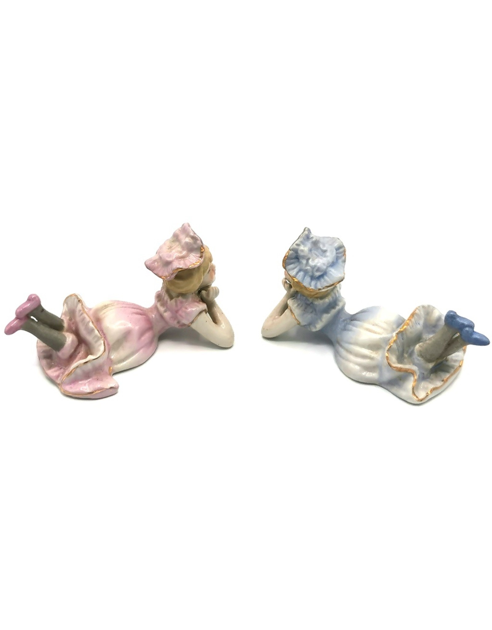 Trukado Miscellaneous - A Pair of Porcelain Girls Rococo Style