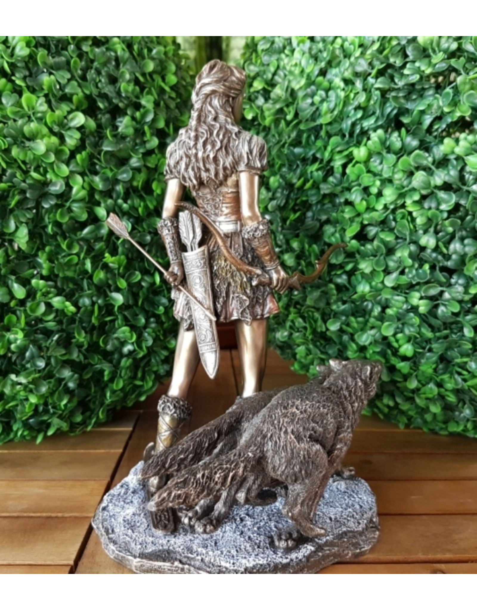 Veronese Design Giftware & Lifestyle - Skadi Nordic Goddess of Winter Bronzed statue 27.5cm