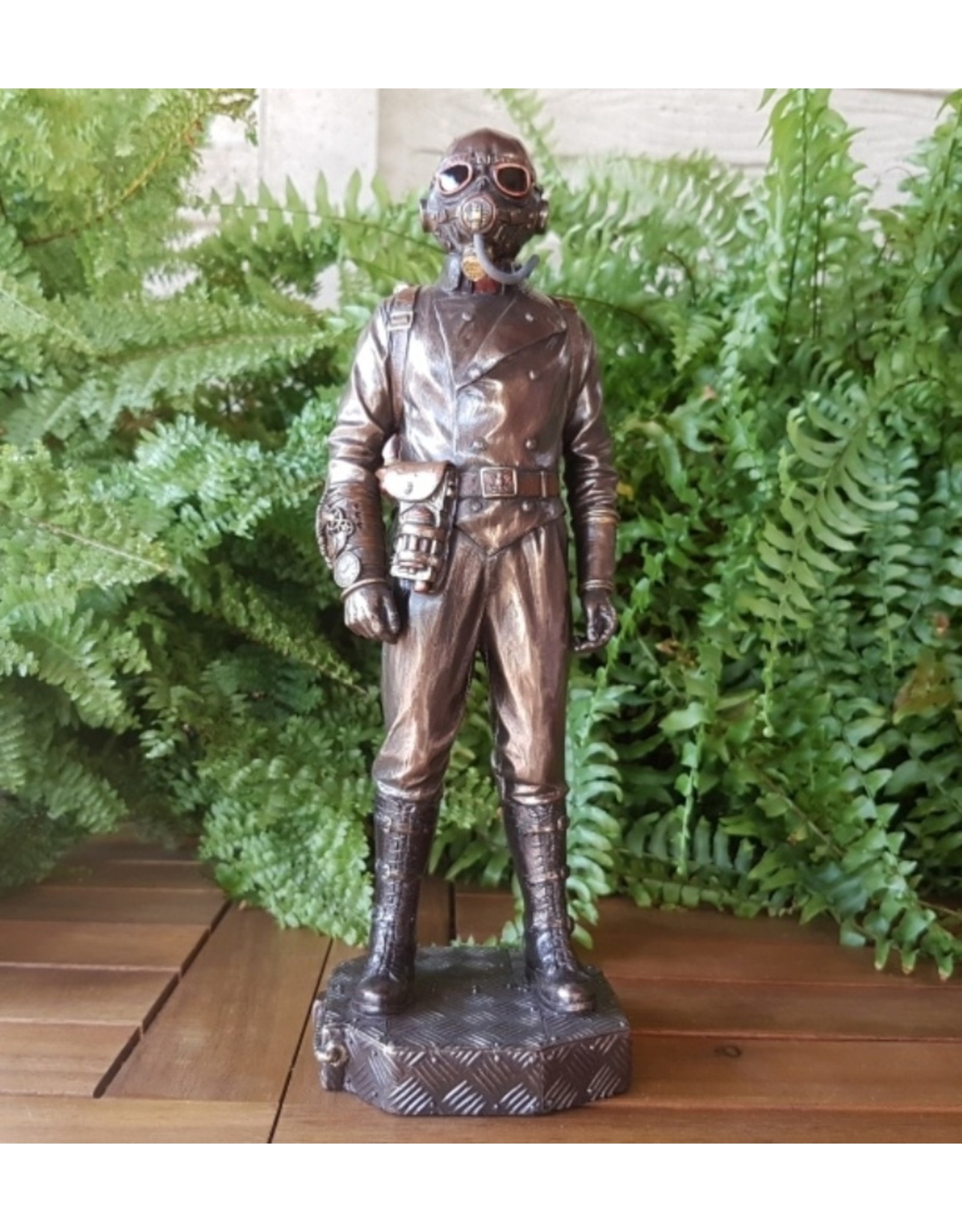 Veronese Design Giftware & Lifestyle - Steampunk Aeronaut Bronzed figurine