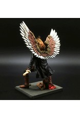 Veronese Design Giftware & Lifestyle - Steampunk Winged Man with Handgun figurine 23,5cm