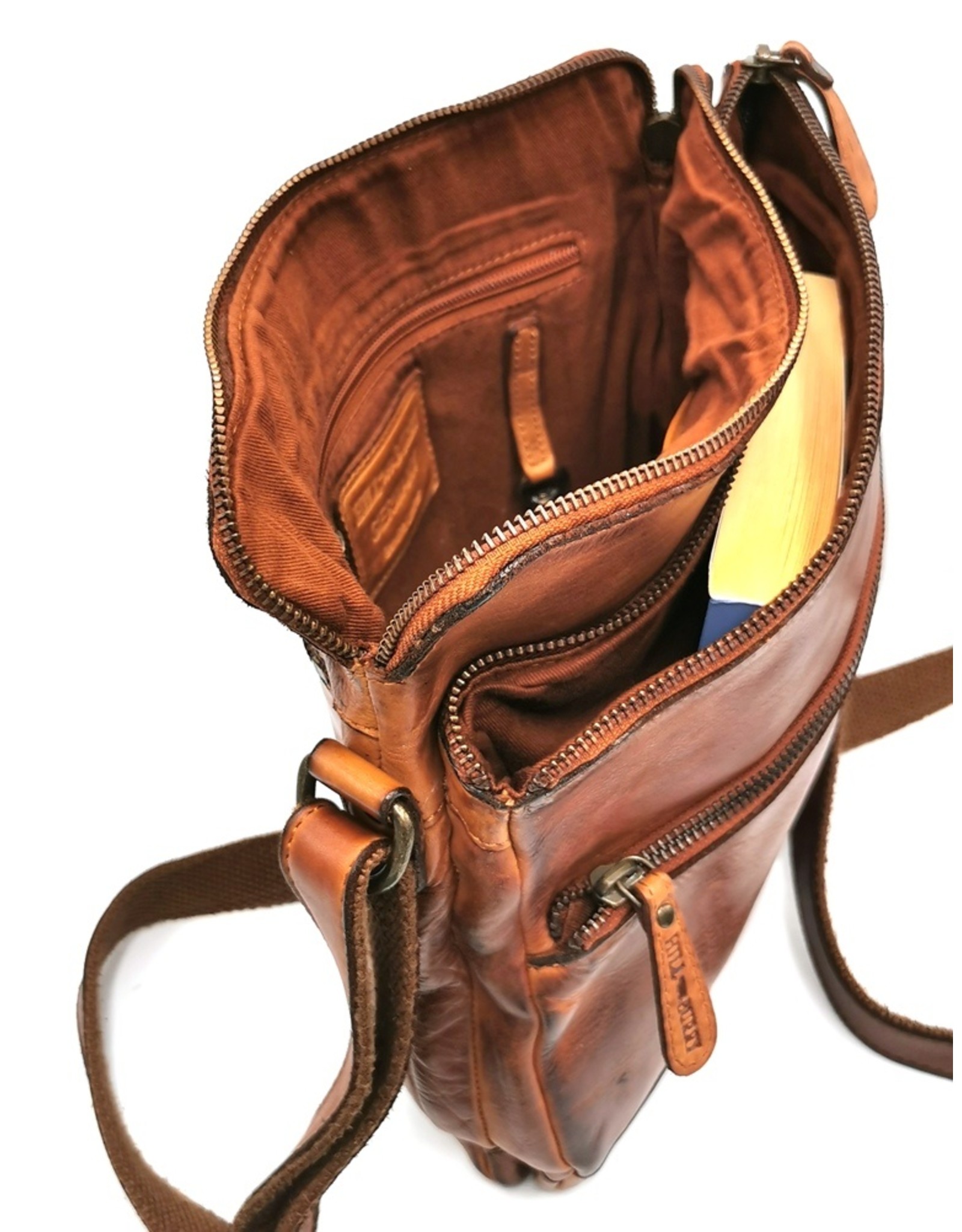 HillBurry Leather Shoulder bags  Leather crossbody bags - HillBurry Shoulder Bag Washed Leather cognac