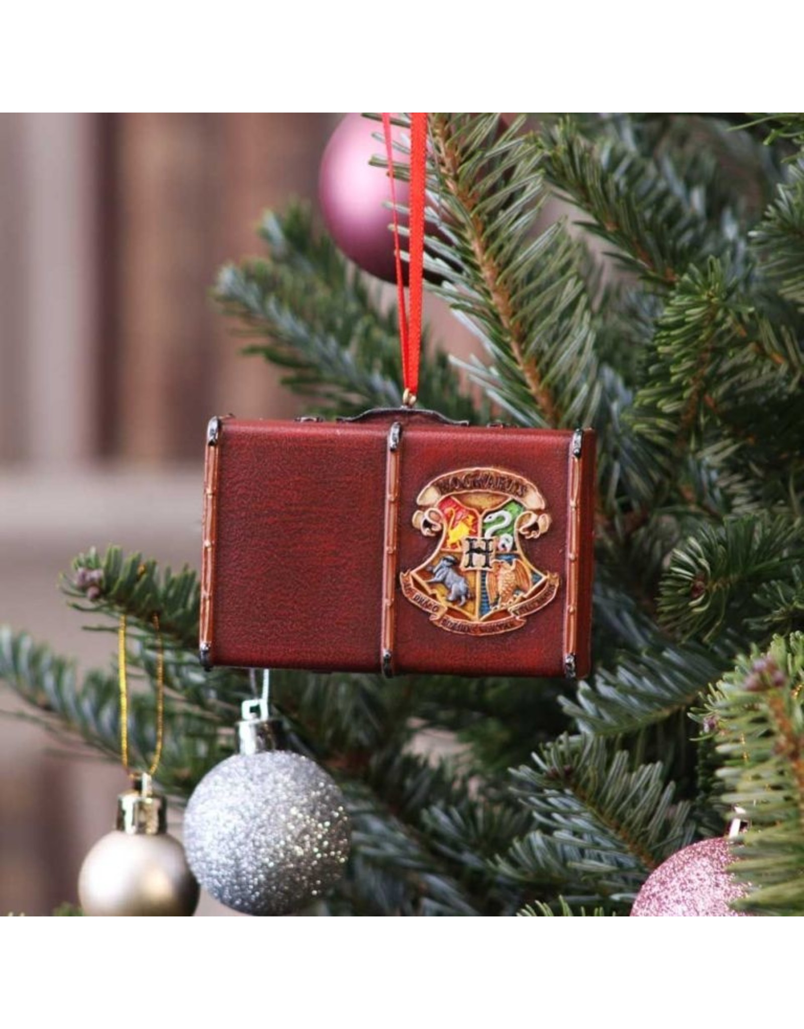 NemesisNow Miscellaneous - Harry Potter Zweinstein Koffer Hangend Ornament