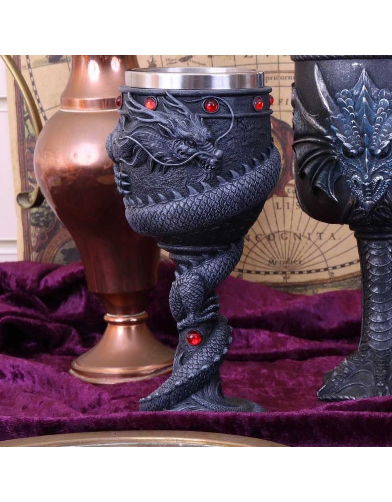 Alator Giftware & Lifestyle - Dragon Coil Kelk met Zwarte Chinese Draak