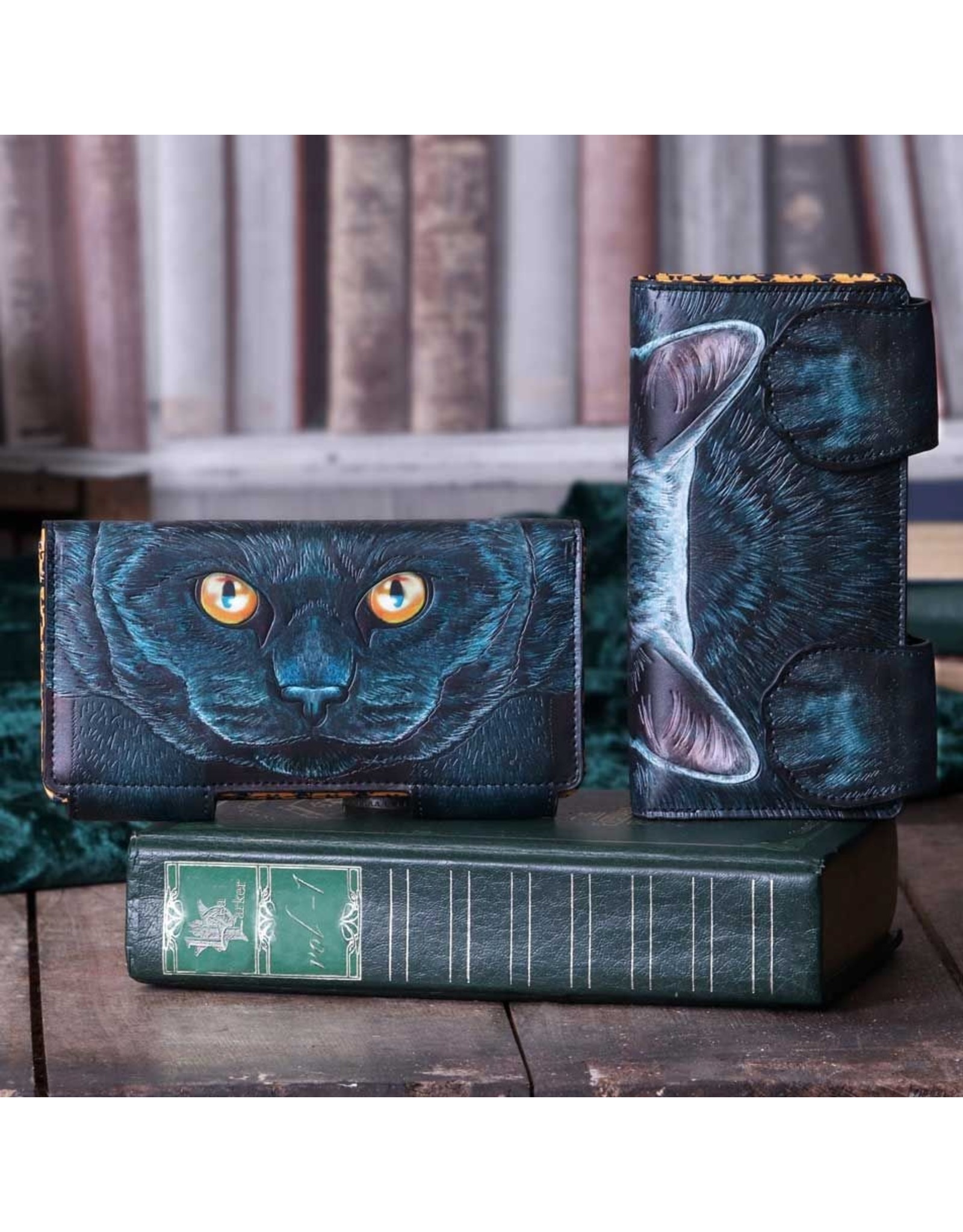 NemesisNow Gothic wallets and purses - Lisa Parker Guardian Cat Embossed Purse