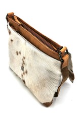 Hide & Stitches Leren tassen - Hide & Stitches Leren Schoudertas met Vacht omslag