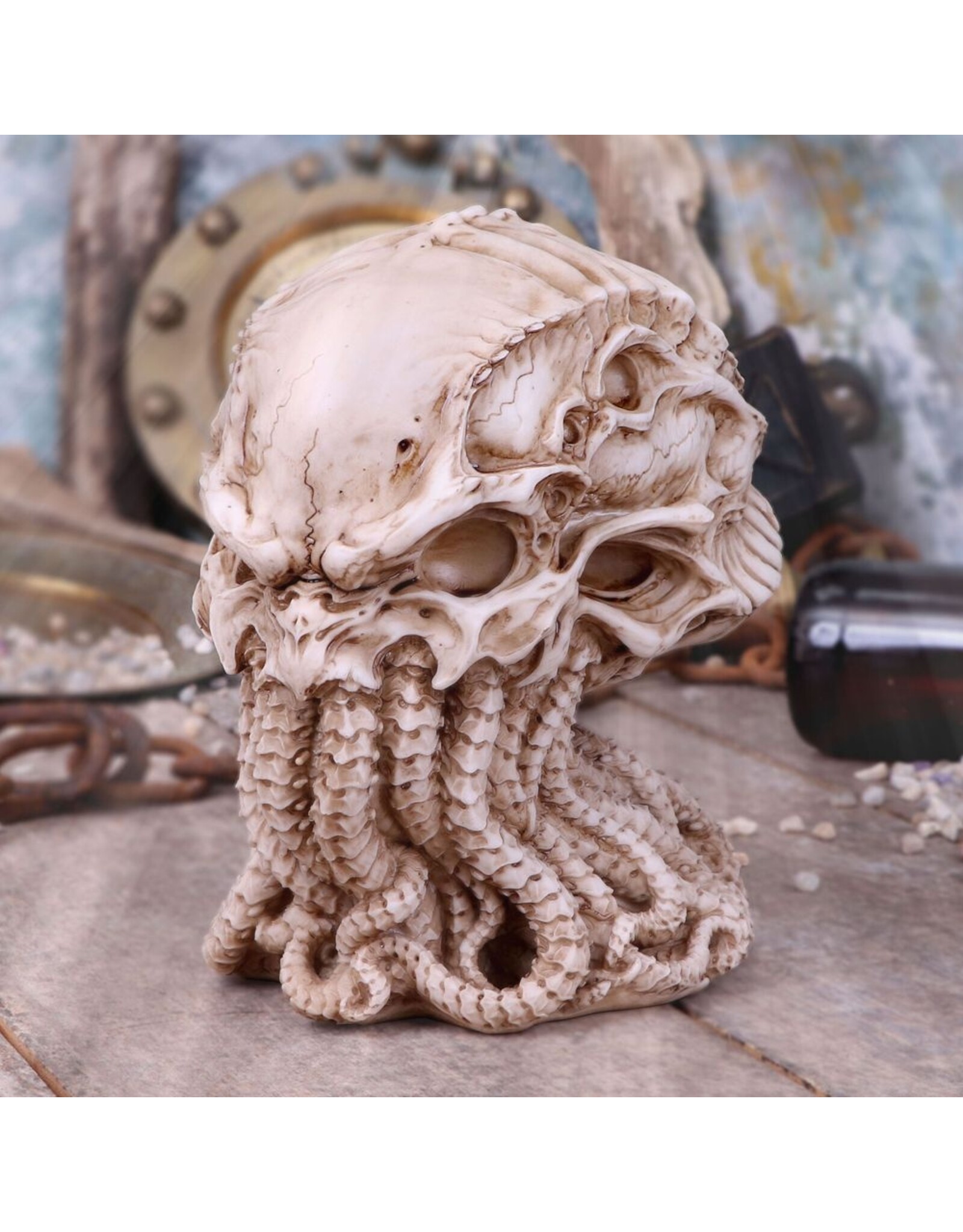 James Ryman bij Nemesis Now Giftware & Lifestyle - James Ryman Cthulhu Skull 20cm