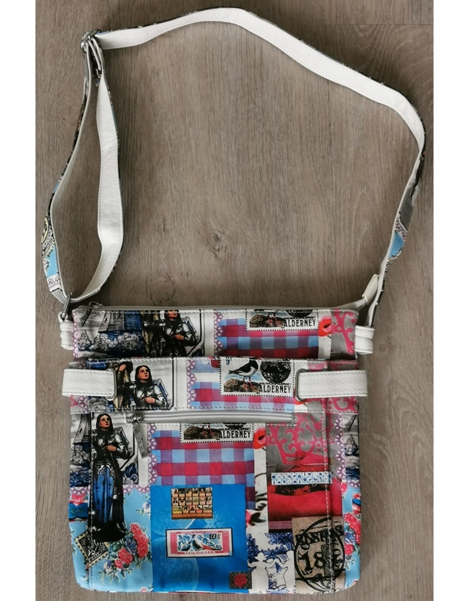 Giuliano Shoulder bags - Vintage Shoulder bag with Dutch stamps