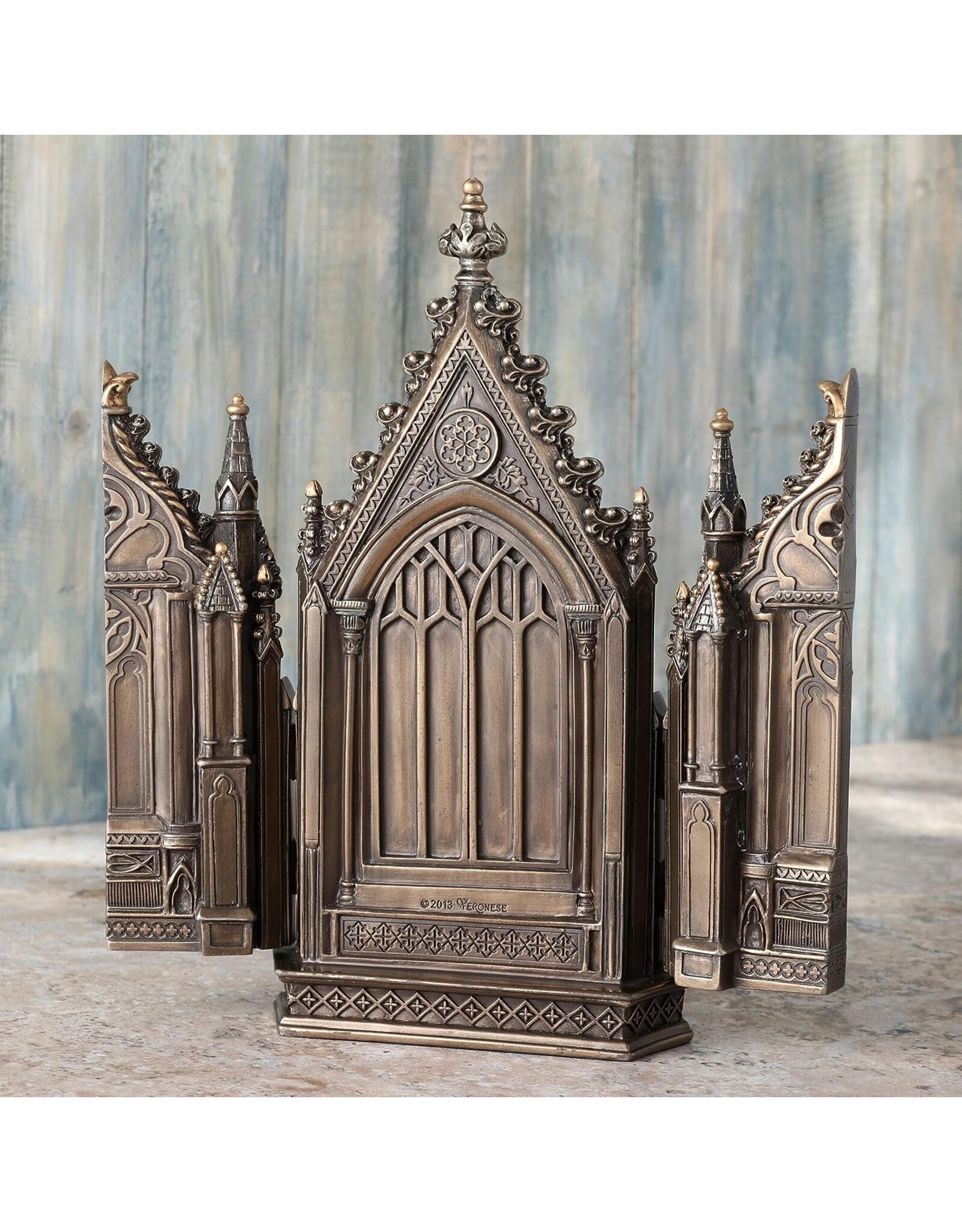 Veronese Design Giftware Figurines Collectables - The crucifixion of Jesus Triptych Veronese Design