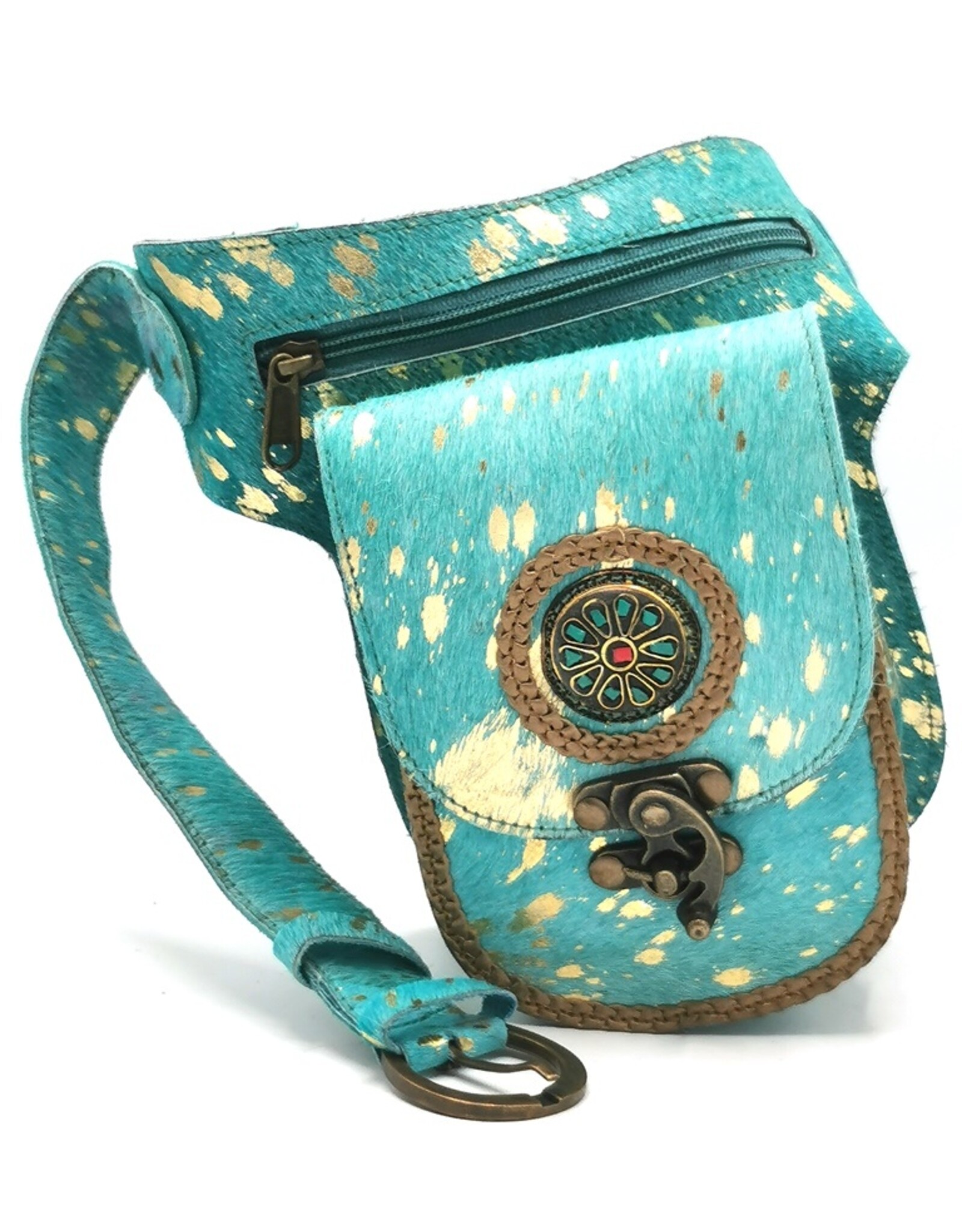 Trukado Leren Festivaltasjes, heuptassen en riemtassen - Koeienhuid heuptas met vintage haakje Turquoise-Goud Ibiza