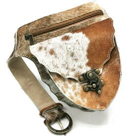 Trukado Cowhide waist bag with vintage hook