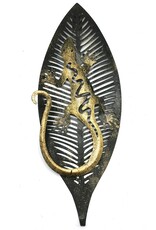 Trukado Miscellaneous - Lizard on Leaf Wall Decoration 33cm x 12cm Grey Metal