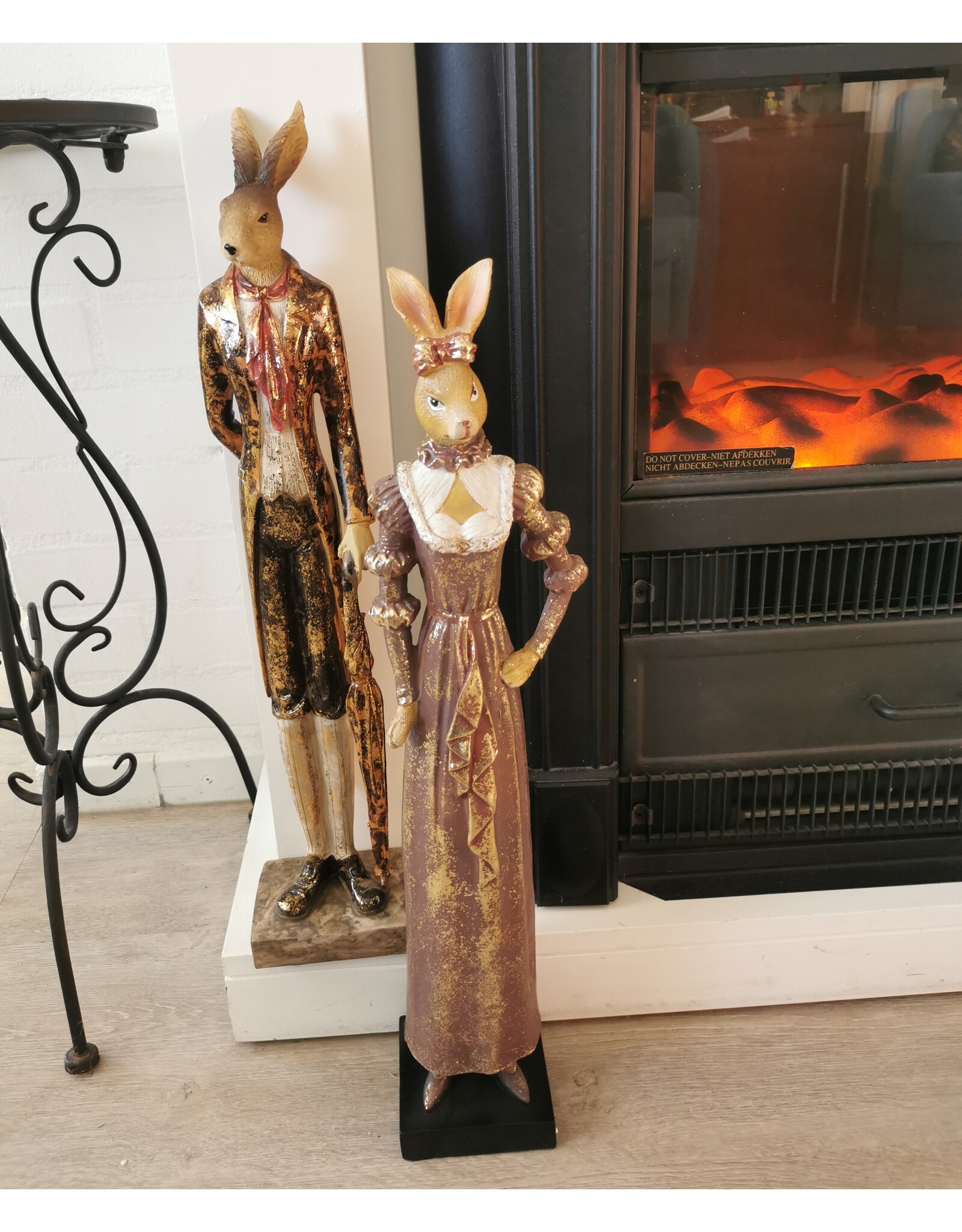 C&E Giftware & Lifestyle - Hare in Waistcoat, Jacket and Trousers, with Umbrella 51cm