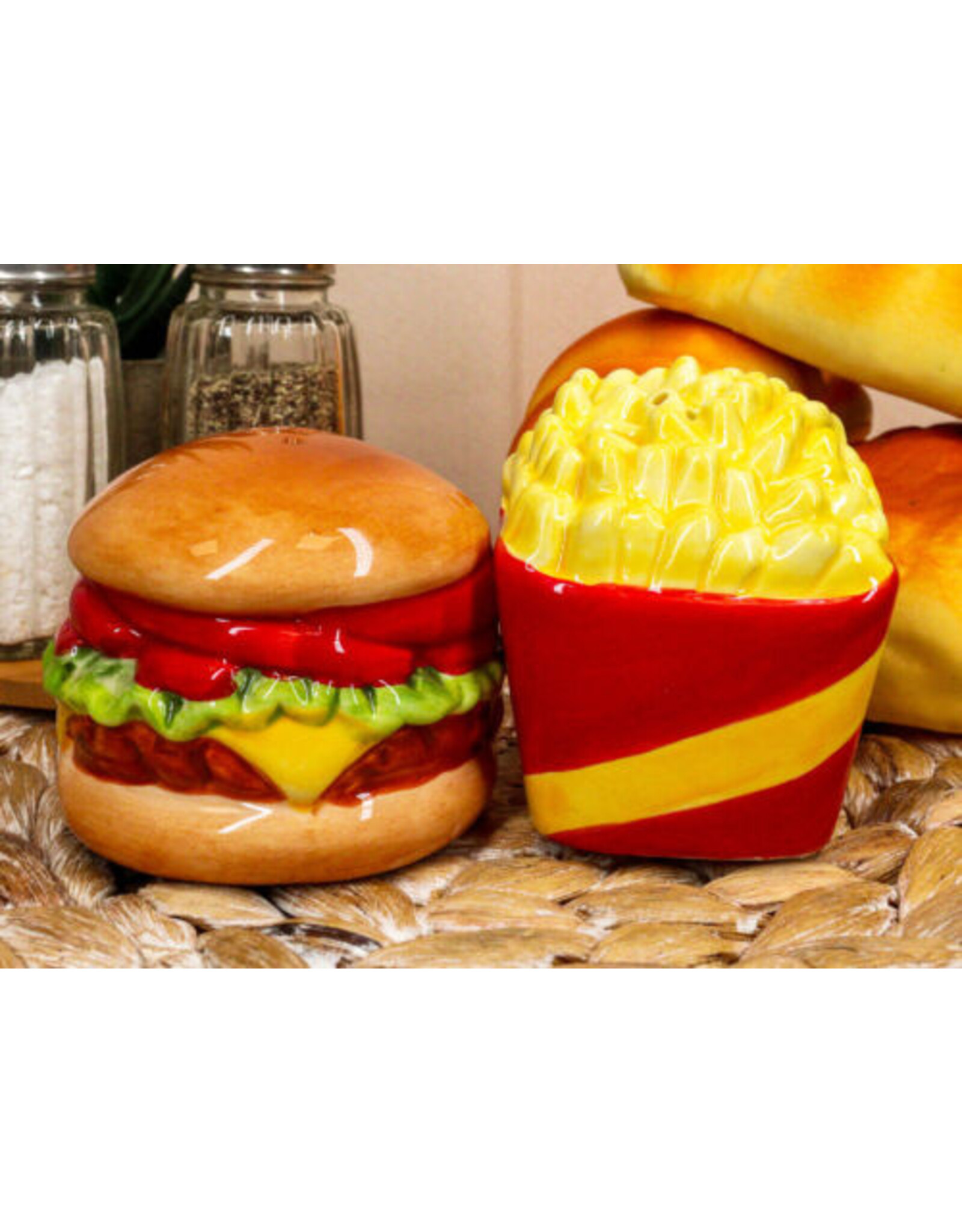 MC Giftware & Lifestyle - Salt & Pepper set "Burgersfries"