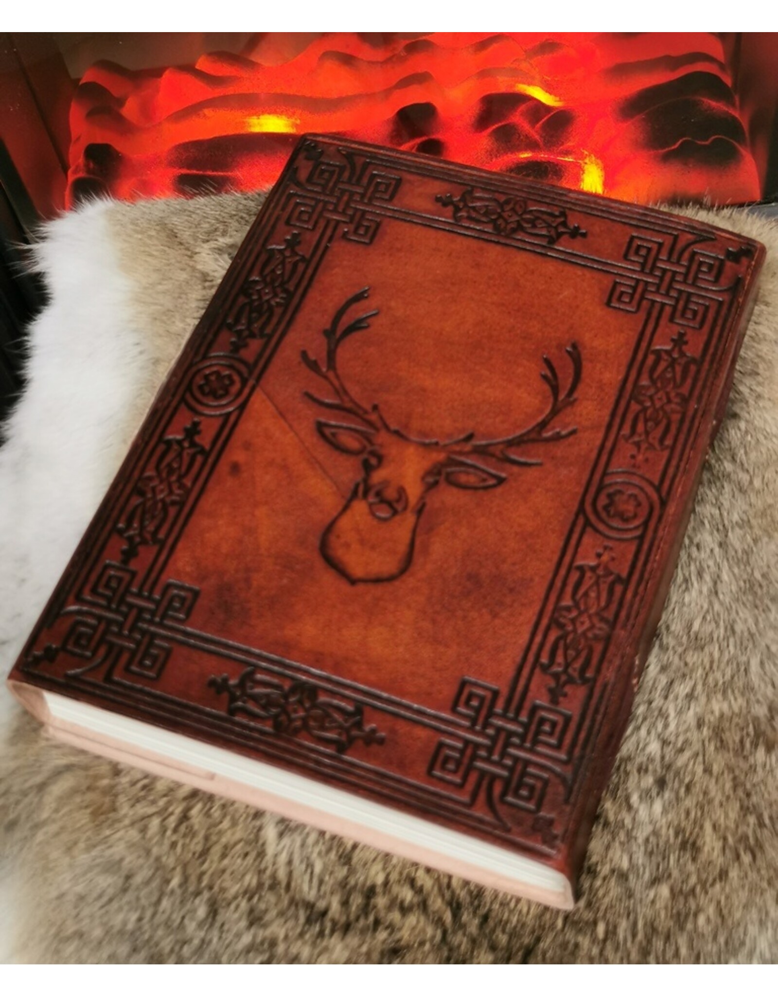 AWG Miscellaneous - Leren Notitieboek met Hert 20cm x 15cm