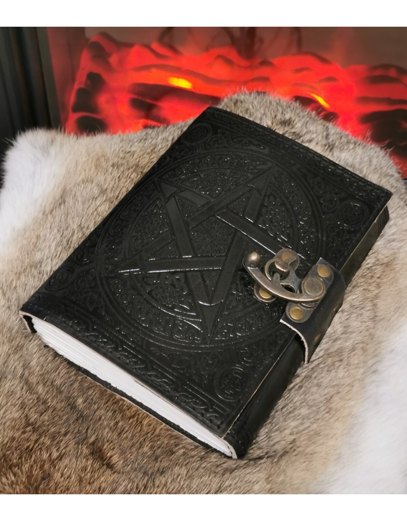 SDW Miscellaneous -  Pentagram Leather Jornal (noteboek)