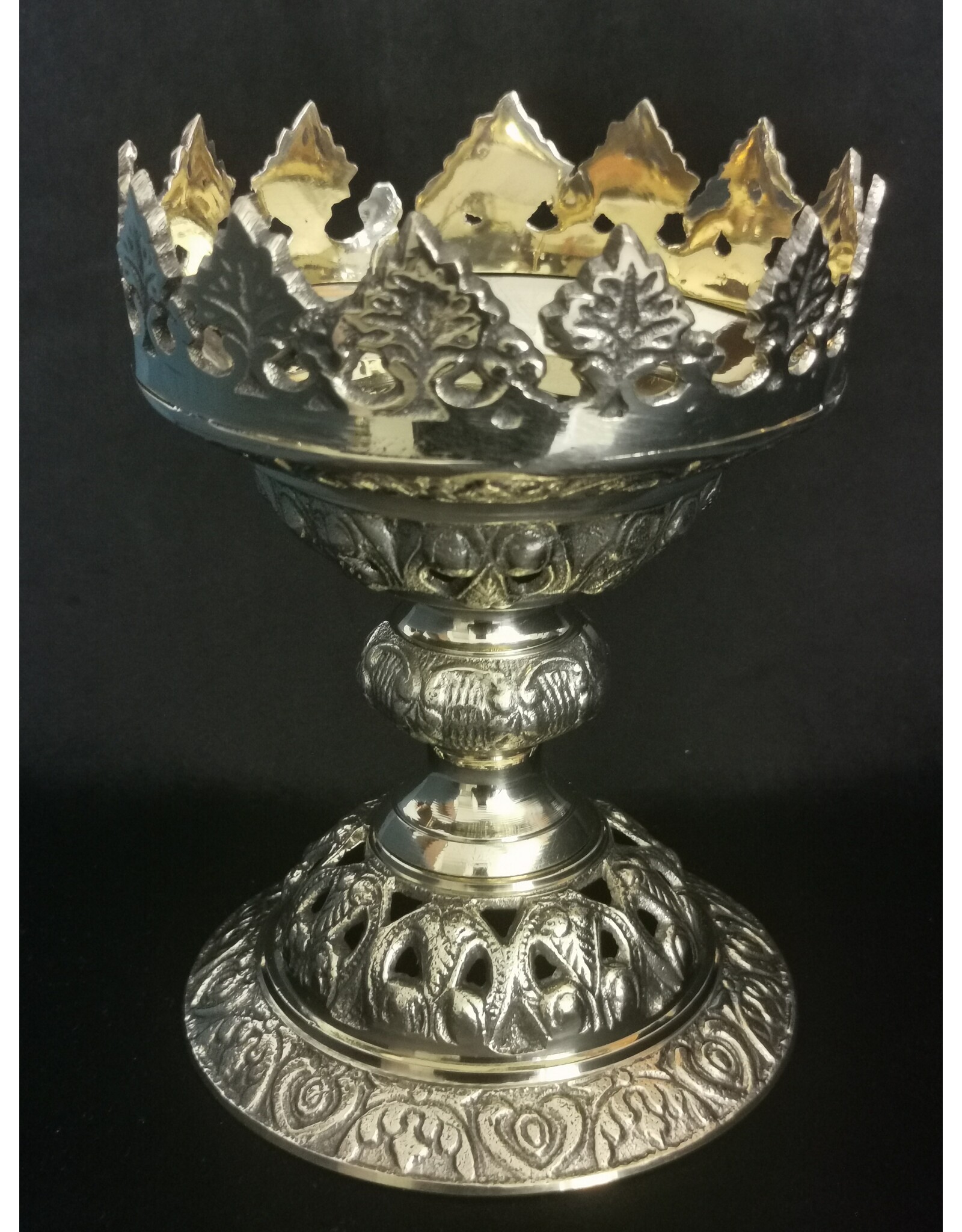 Trukado Giftware & Lifestyle - Baroque Candlestick "Crown" (brass)