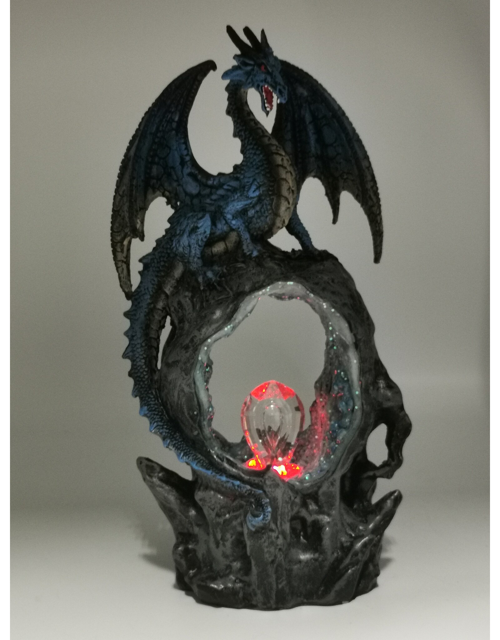 Alator Giftware, beelden, collectables - Frostwing's Gateway Blauwe Draak Kristal LED - Beeldje 27cm