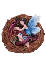 Alator Giftware, beelden, collectables - Love Nest Fee met Draak Beeldje 15.5cm